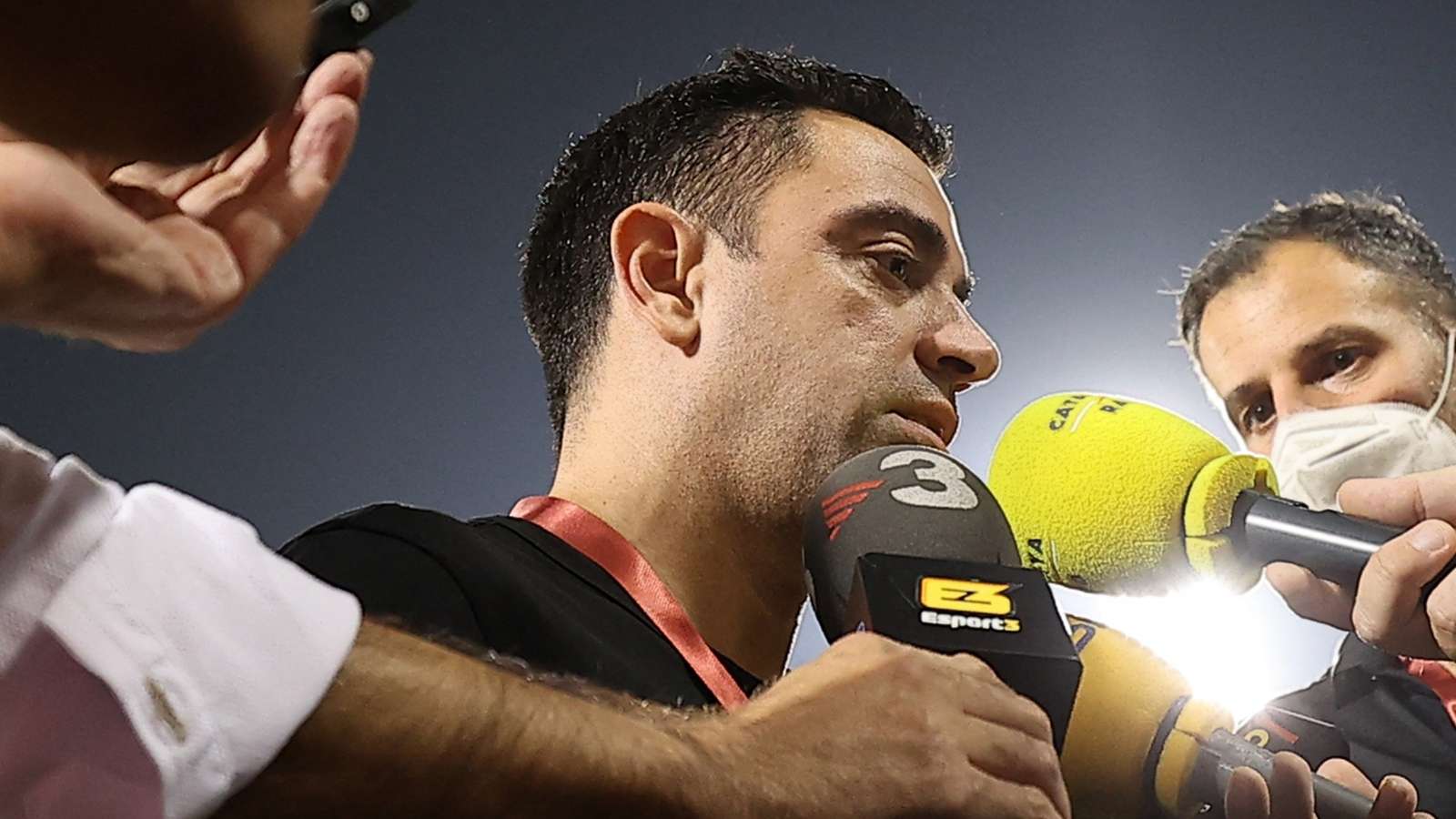 己的职业生 己的职业生