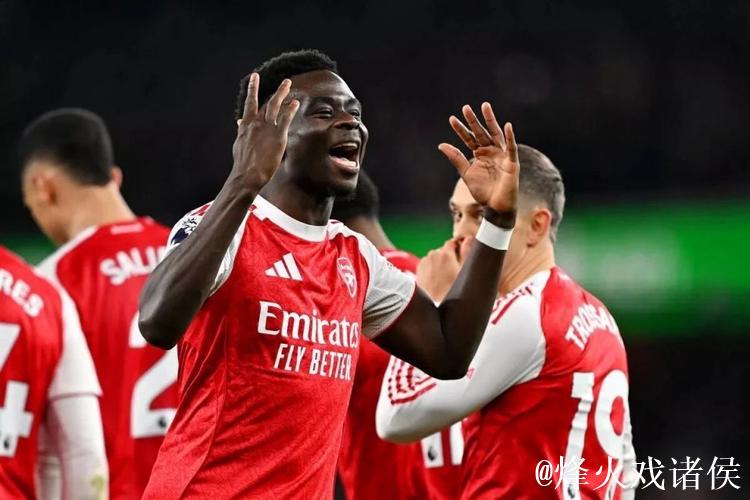 英超-萨卡造乌龙致胜 阿森纳2-1力克狼队继续领跑